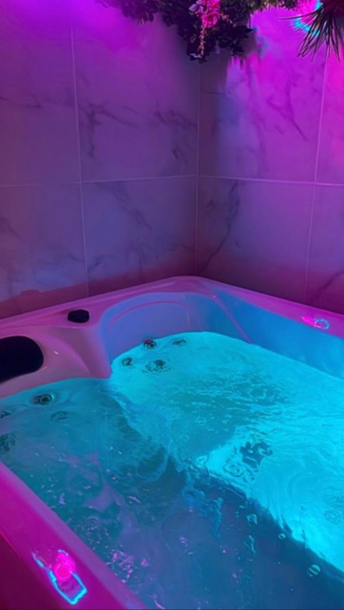Maison Spacieuse Jacuzzi Wifi Netflix Quievrechain Екстер'єр фото